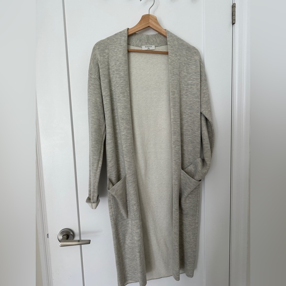 Babaton cardigan - Picture 3 of 4